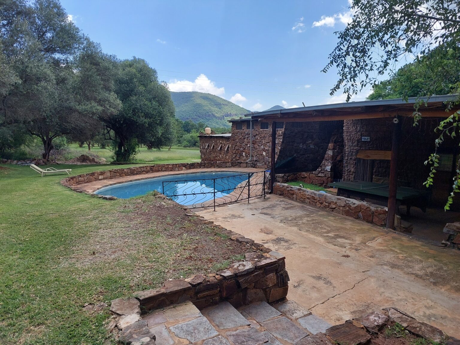 The Shoe Guesthouse Book Now! The Shoe